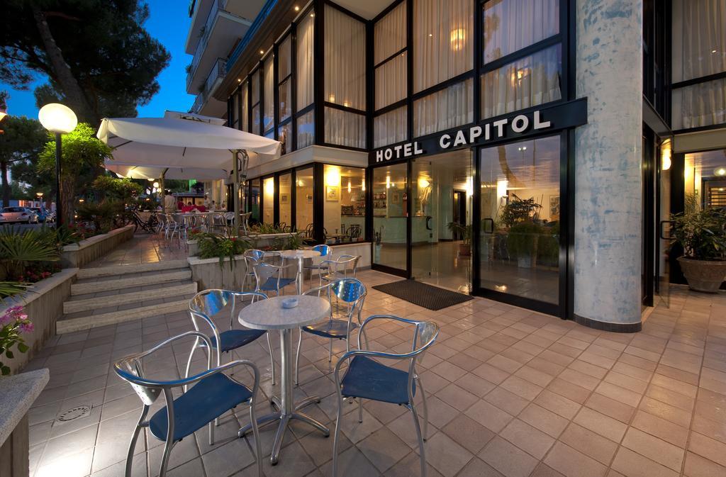 Hotel Capitol Misano Adriatico Exterior foto